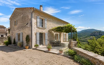 Maison à Vesseaux